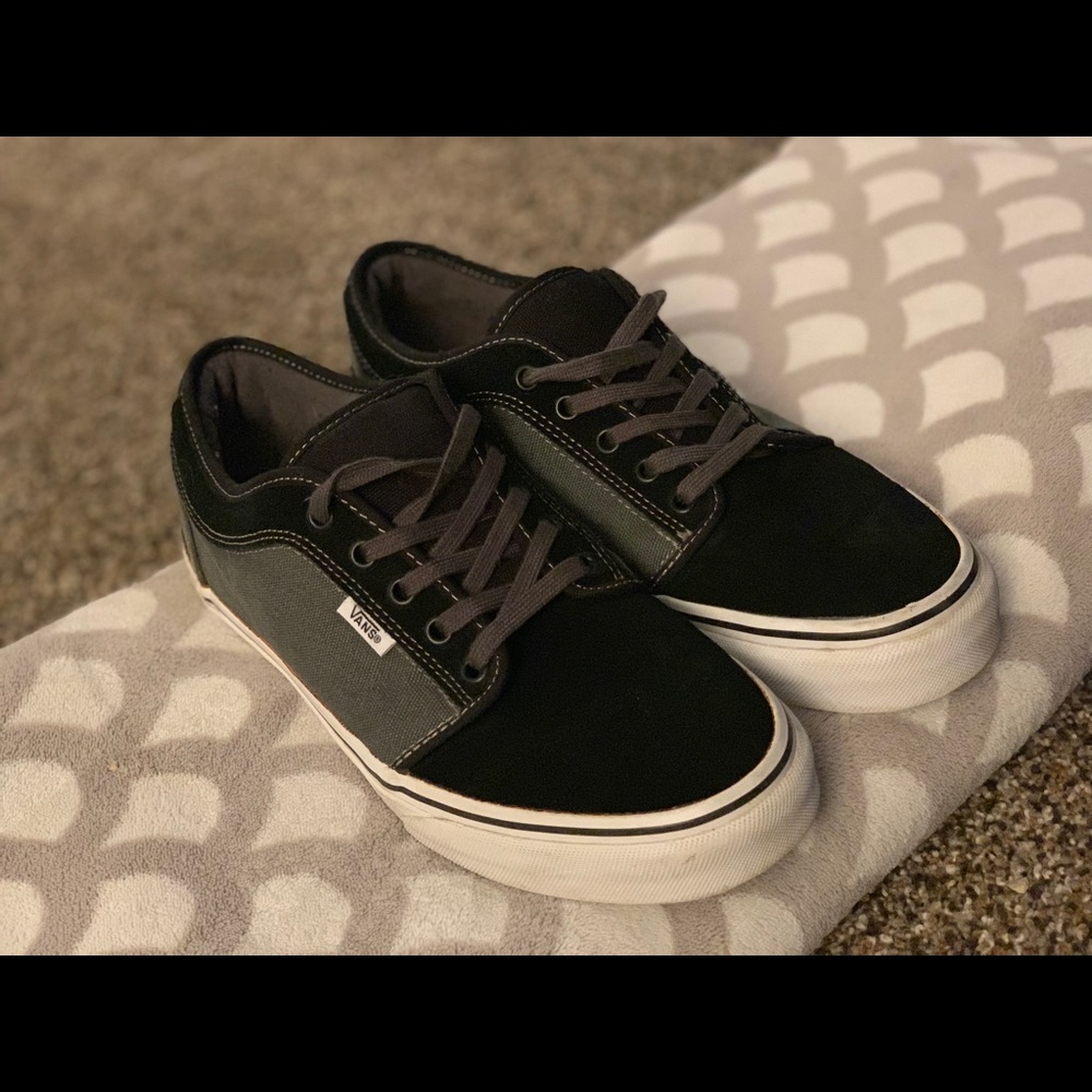 Black and grey Vans